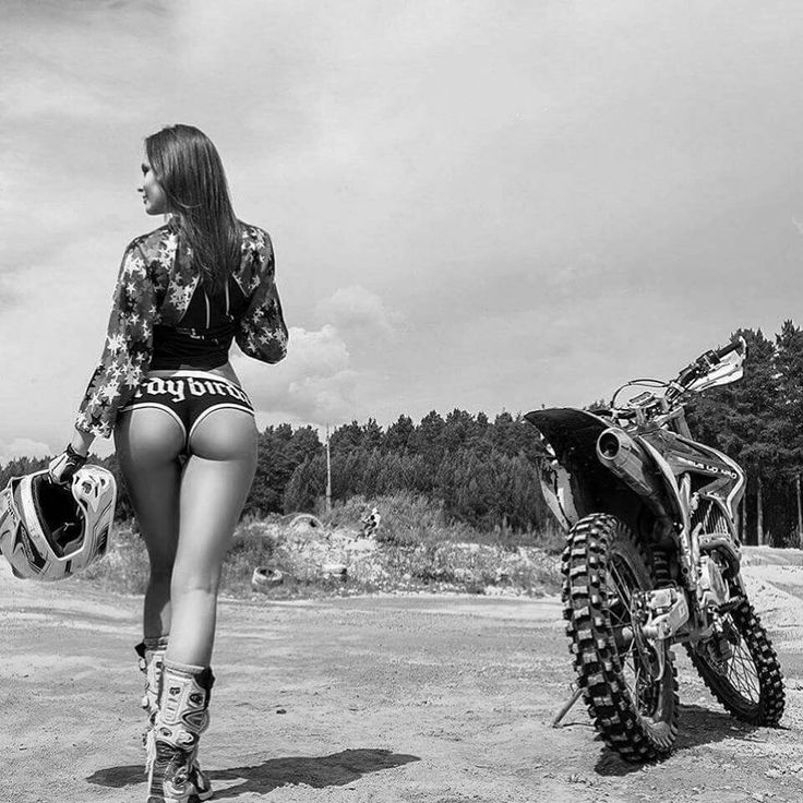Beautiful girls and motorcycles in Sonnam
