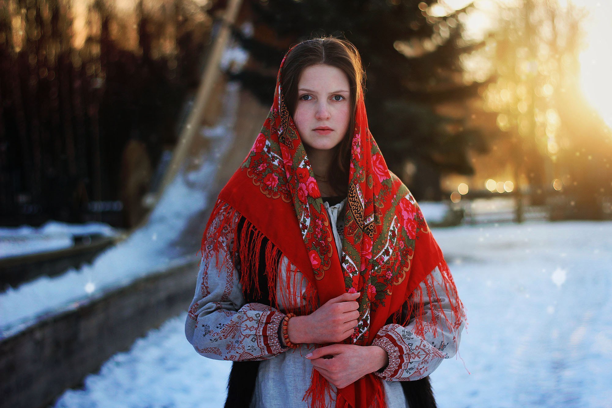 Girls in Slavic costumes in Sonnam